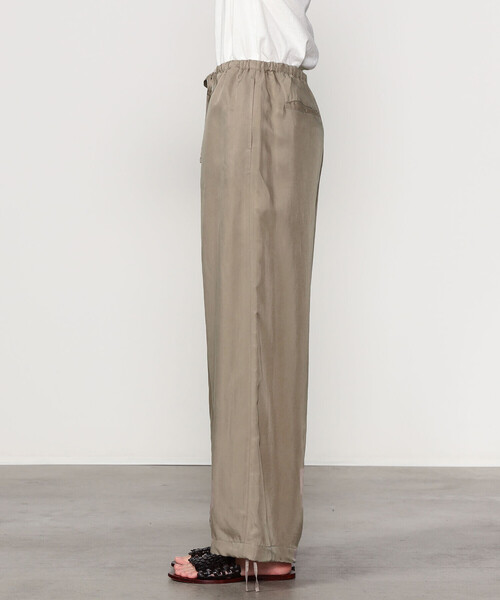 LE GLAZIK（ルグラジック）の「LE GLAZIK | キュプラ エラスティックパンツ SOLID WOMEN（その他パンツ・レディース・グレイッシュベージュ/チャコール/ブルー系その他・36）」の7枚目の写真