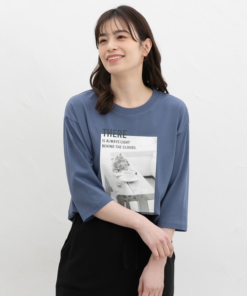 Honeys(ハニーズ)の「【ハニさら・接触冷感・UVカット】7分袖フォトプリントT(Tシャツ/カットソー・レディース・ピンク/スミクロ/グレイッシュベージュ/オフホワイト/ブルー・L/LL/M/S)」の12枚目の写真