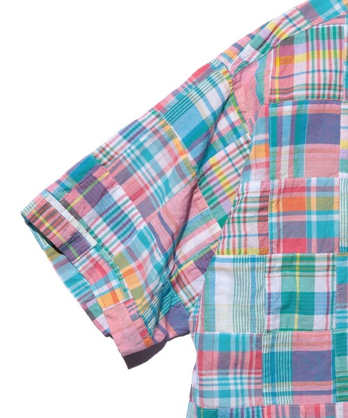 BEAMS PLUS(ビームスプラス)の「Cabana Boy-SHT Patchwork Madras Pink(シャツ/ブラウス・メンズ・ピンク・SMALL/MEDIUM/LARGE/X-LARGE)」の4枚目の写真