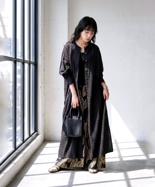 antiqua(アンティカ)の「綿100 インド綿 シャツワンピース(シャツワンピース・レディース・ブラック/ホワイト・ONESIZE)」の8枚目の写真