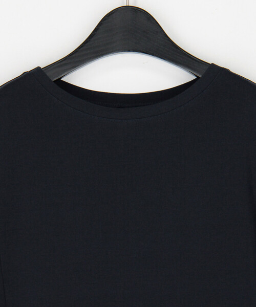 Gabardine K.T(ギャバジンケーティー)の「和紙ジャージー ノースリーブカットソー(Tシャツ/カットソー・レディース・オフホワイト/グレー/ネイビー・9号)」の5枚目の写真