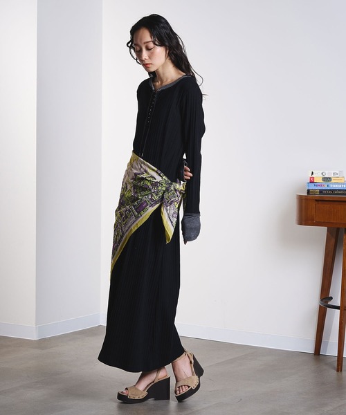 ROSE BUD（ローズバッド）の「LACEUP CUT DRESS（ワンピース・レディース・グレー/ブラック/ホワイト・ONE SIZE）」の11枚目の写真