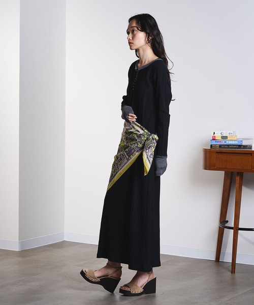 ROSE BUD（ローズバッド）の「LACEUP CUT DRESS（ワンピース・レディース・グレー/ブラック/ホワイト・ONE SIZE）」の14枚目の写真