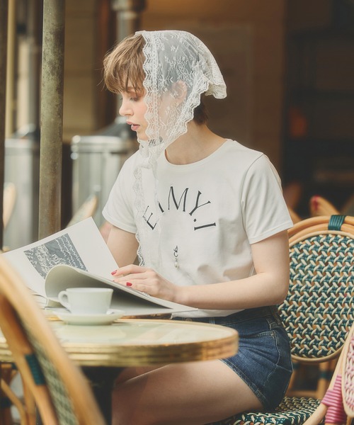 EIMY ISTOIRE（エイミーイストワール）の「【10柄展開】10周年 チャプター Tシャツ (10th Chapter T1-10) カットソー 半袖 ワンポイント ロゴ トップス（Tシャツ/カットソー・レディース・ホワイト系その他4/ホワイト系その他2/ブラック系その他2/ホワイト系その他6/ホワイト系その他5/ブラック/ホワイト系その他3/ホワイト系その他/ホワイト/ブラック系その他3/ブラック系その他・F）」の13枚目の写真