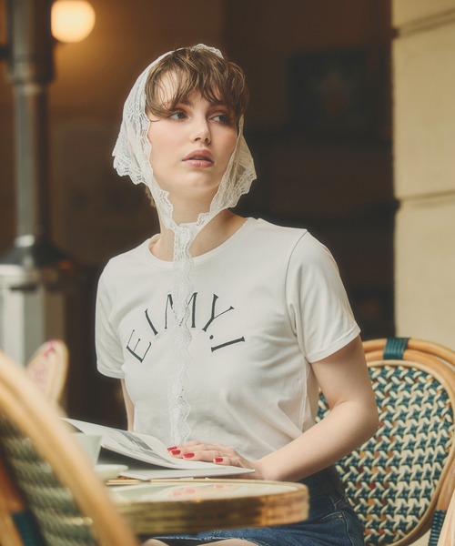 EIMY ISTOIRE（エイミーイストワール）の「【10柄展開】10周年 チャプター Tシャツ (10th Chapter T1-10) カットソー 半袖 ワンポイント ロゴ トップス（Tシャツ/カットソー・レディース・ホワイト系その他4/ホワイト系その他2/ブラック系その他2/ホワイト系その他6/ホワイト系その他5/ブラック/ホワイト系その他3/ホワイト系その他/ホワイト/ブラック系その他3/ブラック系その他・F）」の12枚目の写真