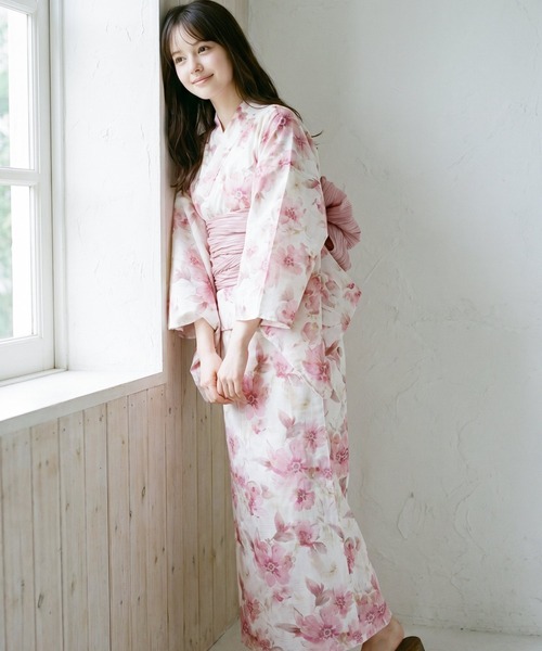 Catherine Cottage(キャサリンコテージ)の「2WAYセパレート浴衣セット(lady's)(浴衣・レディース・ピンク系5/ベージュ系9/ダークネイビー/ブルー系5/ライラック系9/レッド系9/モーブ系6/ブラック系9/ブルー系6/グリーン×ピンク/オレンジ系6/ピンク系6/ホワイト×ブルー/ネイビー系5・FREE)」の19枚目の写真