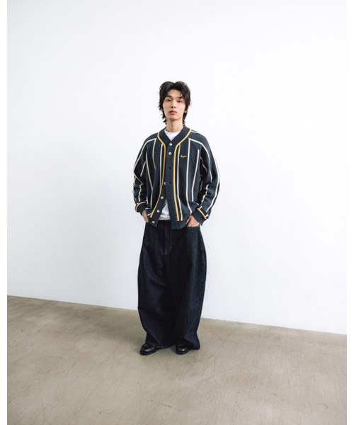 ANGLAN（アングラン）の「Varsity Raglan Knit Cardigan - Navy（カーディガン/ボレロ・メンズ・その他・ONE SIZE）」の3枚目の写真