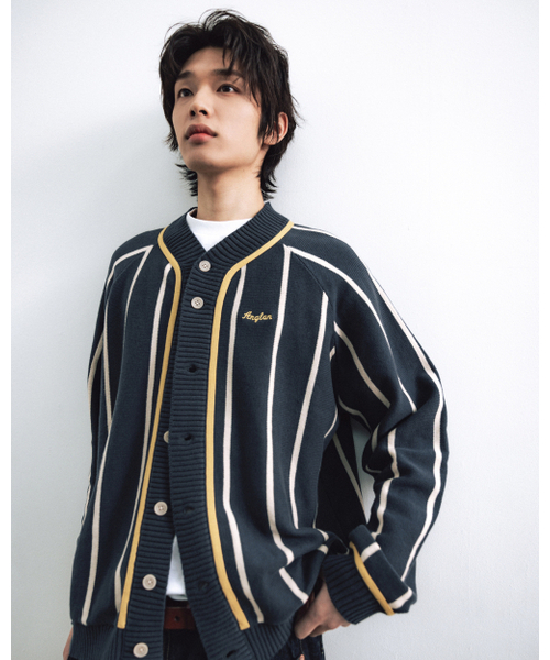 ANGLAN（アングラン）の「Varsity Raglan Knit Cardigan - Navy（カーディガン/ボレロ・メンズ・その他・ONE SIZE）」の4枚目の写真