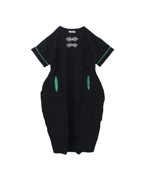 unica(ユニカ)の「China botanポケットワンピース(ワンピース・キッズ・オフホワイト/ブラック・L/XL)」の19枚目の写真