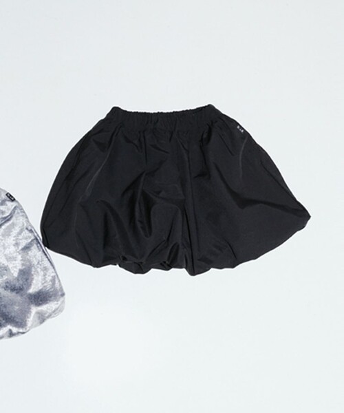BRANSHES（ブランシェス）の「【b.+A】金子綾/バルーンスカート（スカート・キッズ・シルバー/ブラック・L/XL/M/S）」の3枚目の写真