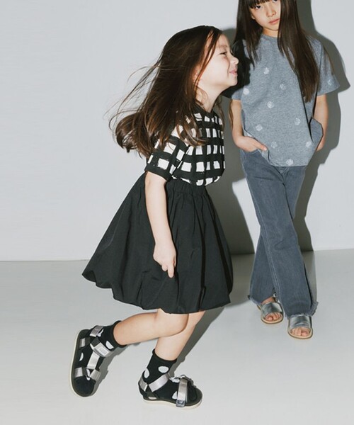 BRANSHES（ブランシェス）の「【b.+A】金子綾/バルーンスカート（スカート・キッズ・シルバー/ブラック・L/XL/M/S）」の5枚目の写真