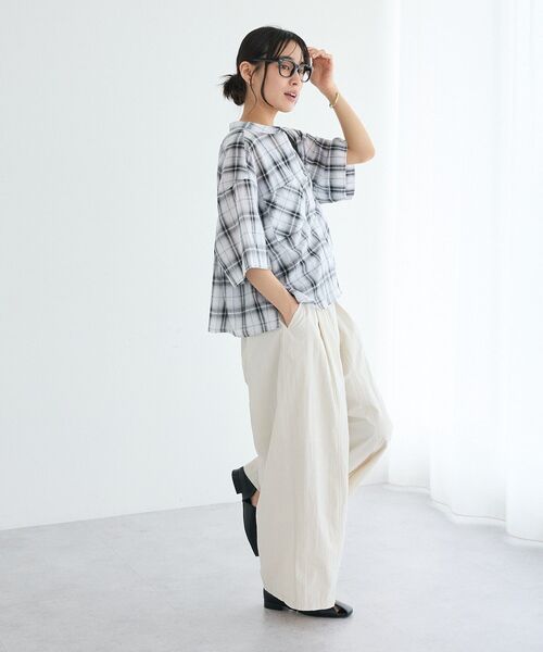 CRAFT STANDARD BOUTIQUE（クラフトスタンダードブティック）の「バックギャザーポンチョシャツ ◆（シャツ/ブラウス・レディース・ブラック系その他3/ホワイト系その他7/ブルー/ライトピンク・FREE）」の13枚目の写真