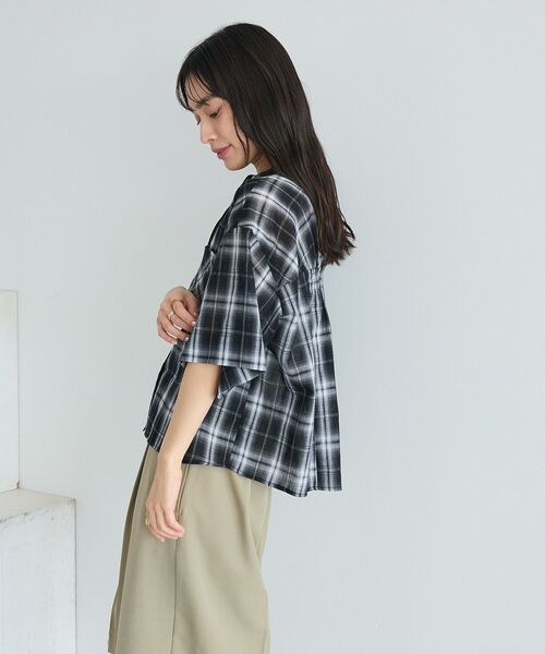 CRAFT STANDARD BOUTIQUE（クラフトスタンダードブティック）の「バックギャザーポンチョシャツ ◆（シャツ/ブラウス・レディース・ブラック系その他3/ホワイト系その他7/ブルー/ライトピンク・FREE）」の15枚目の写真