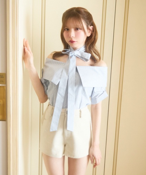 TITTY&CO.(ティティーアンドコー)の「ストライプオフショルブラウス(シャツ/ブラウス・レディース・ブルー・FREE)」の8枚目の写真