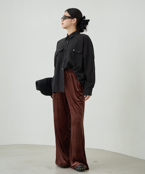 IENA LA BOUCLE(イエナラブークル)の「IENA LA BOUCLE フィブリルシアーシャツ(シャツ/ブラウス・レディース・ベージュ/ブラウン/ブラック・FREE)」の11枚目の写真