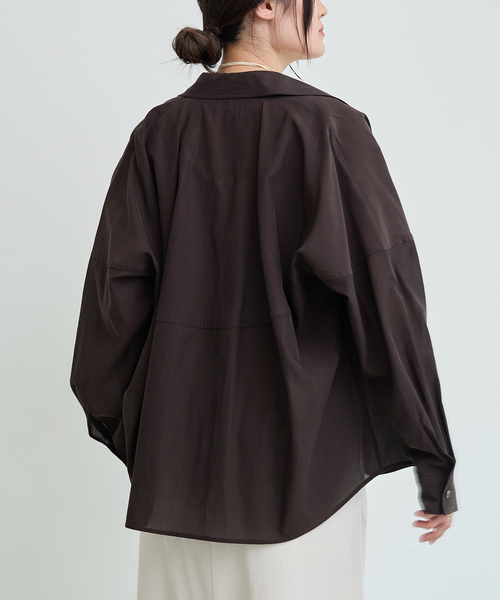 IENA LA BOUCLE(イエナラブークル)の「IENA LA BOUCLE フィブリルシアーシャツ(シャツ/ブラウス・レディース・ベージュ/ブラウン/ブラック・FREE)」の18枚目の写真