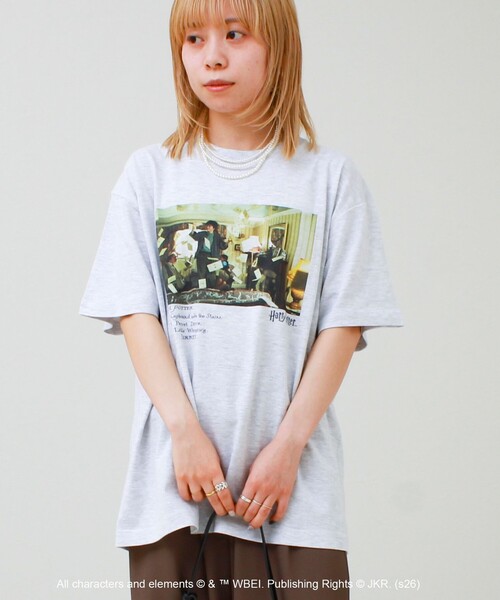 GOOD ROCK SPEED（グッドロックスピード）の「【GOOD ROCK SPEED × GLOSTER】別注 / HARRY POTTER / Tシャツ（Tシャツ/カットソー・メンズ・グレー系その他3/グレー系その他2/グレー系その他・L/M）」の2枚目の写真