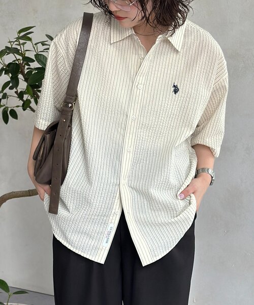 U.S. POLO ASSN.(ユーエスポロアッスン)の「シアサッカー半袖シャツ(シャツ/ブラウス・レディース・ホワイト/レッド/ブラウン/グリーン/アイボリー/ブルー/イエロー/ネイビー・MEDIUM/LARGE)」の22枚目の写真