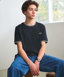 ＜FRED PERRY＞ツインティップ Tシャツ
