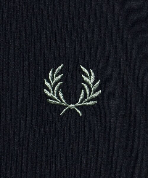 FRED PERRY(フレッドペリー)の「<FRED PERRY>ツインティップ Tシャツ(Tシャツ/カットソー・メンズ・オフホワイト/オリーブ/ネイビー/ブラック・M/XL/L)」の20枚目の写真