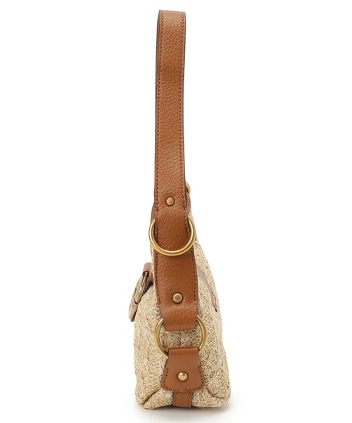 GUESS/ゲス　レザー　ショルダーバッグ　茶/ブラウン　小ぶり　おしゃれ　管NO.YB13-49 GUESS（ゲス） ショルダーバッグ バッグ MAYLEE Flap Shoulder Bag