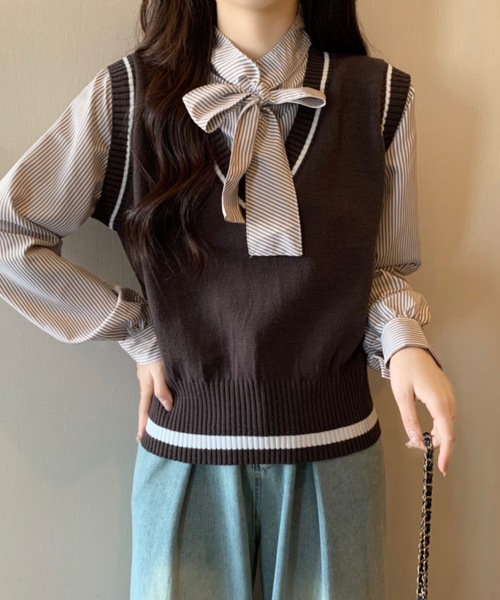 Alvia(アルビア)の「レイヤード風リボンタイストライプシャツ×ニットベスト トップス(ニット/セーター・レディース・グレー/ブラック/ブラウン・M)」の22枚目の写真