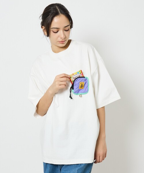 COBMASTER(コブマスター)の「【COBMASTER / コブマスター】Zip Wallet Loose Tシャツ / ジップウォレット 付きTシャツ/ユニセックス(Tシャツ/カットソー・メンズ・ブラック/ホワイト/ピンク・M/L)」の2枚目の写真