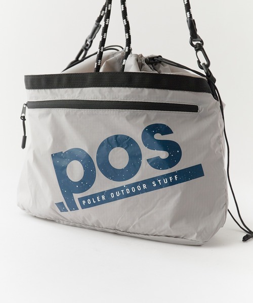 POLeR（ポーラー）の「POLeR/ポーラー DRAWSTRING SLING BAG（ボディバッグ/ウエストポーチ・メンズ・ブラック/ライトグレー/ブルー・ONE SIZE）」の8枚目の写真