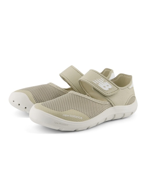 NEW BALANCE(ニューバランス)の「208 Hook and Loop(サンダル・キッズ・ブラック/ベージュ/ピンク・17.0cm/17.5cm/18.0cm/18.5cm/19.0cm/19.5cm/20.0cm/20.5cm/21.0cm/21.5cm/22.0cm/22.5cm/23.0cm/23.5cm/24.0cm/24.5cm/25.0cm)」の5枚目の写真