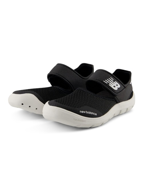 NEW BALANCE(ニューバランス)の「208 Hook and Loop(サンダル・キッズ・ブラック/ベージュ/ピンク・17.0cm/17.5cm/18.0cm/18.5cm/19.0cm/19.5cm/20.0cm/20.5cm/21.0cm/21.5cm/22.0cm/22.5cm/23.0cm/23.5cm/24.0cm/24.5cm/25.0cm)」の4枚目の写真
