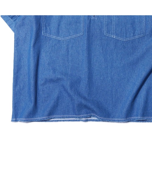 BEN DAVIS（ベンデイビス）の「HALF ZIP DENIM SHIRTS/ハーフジップ 裾フリンジ ビンテージライク デニム（Tシャツ/カットソー・メンズ・サックスブルー/インディゴブルー・X-LARGE/LARGE/MEDIUM）」の6枚目の写真