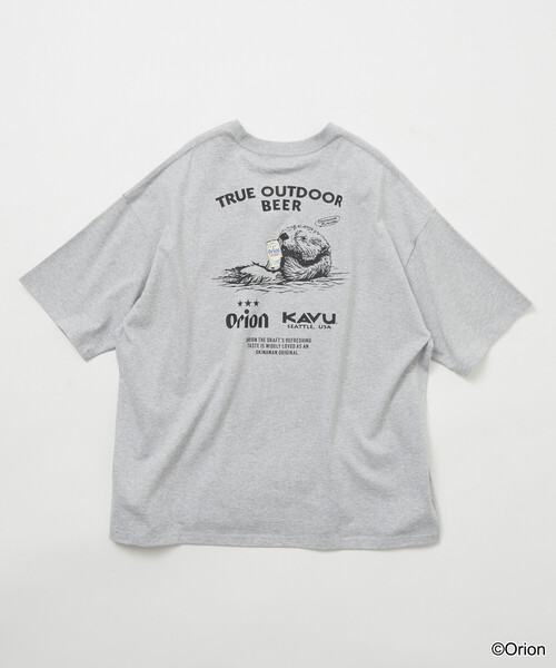 KAVU(カブー)の「KAVU/カブー 限定展開 KAVU×ORION 別注 ビッグシルエット アニマルバックプリント クルーネック Tシャツ / ラッコ / ビール(Tシャツ/カットソー・メンズ・杢グレー/ベージュ/ホワイト/ブラック・SMALL/LARGE/MEDIUM)」の16枚目の写真