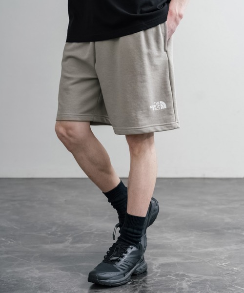 THE NORTH FACE（ザノースフェイス）の「THE NORTH FACE ザ・ノースフェイス M SIMPLE DOME LIGHT REGULAR SHORTS レギュラーフィットスウェットショートパンツ（スウェットパンツ・メンズ・ネイビー/ベージュ/ブラック・M/S/XL/L）」の2枚目の写真