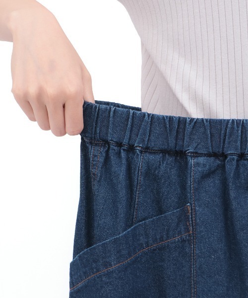 チチカカ(チチカカ)の「Orale! 刺繍コクーンデニムパンツ(その他パンツ・レディース・ライトブルー/ブルー/ブラック・FREE)」の17枚目の写真