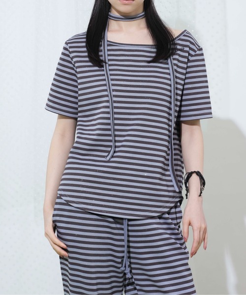 sedacle girl(セダクルガール)の「グリッターオフショルTEE(Tシャツ/カットソー・レディース・チャコールグレー/ブラック/ライトブルー・SMALL/MEDIUM)」の6枚目の写真