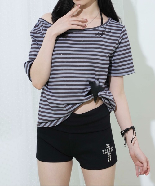 sedacle girl(セダクルガール)の「グリッターオフショルTEE(Tシャツ/カットソー・レディース・チャコールグレー/ブラック/ライトブルー・SMALL/MEDIUM)」の4枚目の写真