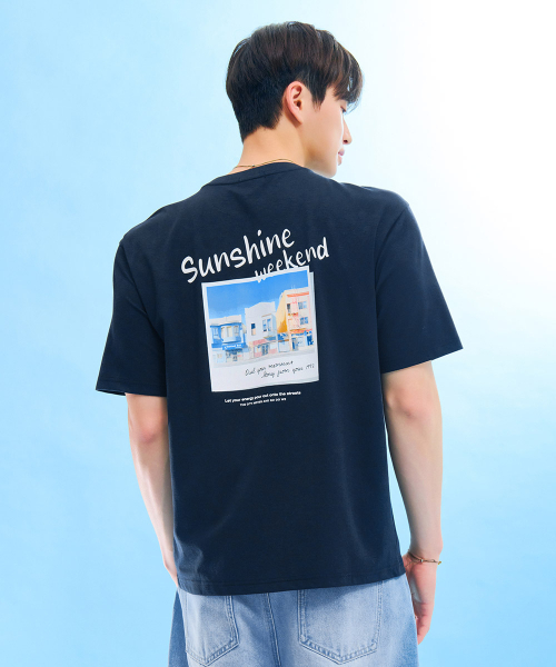 CHASECULT(チェイスカルト)の「メンズフォトグラフィックTシャツ-FBRK5821D04(Tシャツ/カットソー・メンズ・ネイビー・95/100/105/110)」の3枚目の写真
