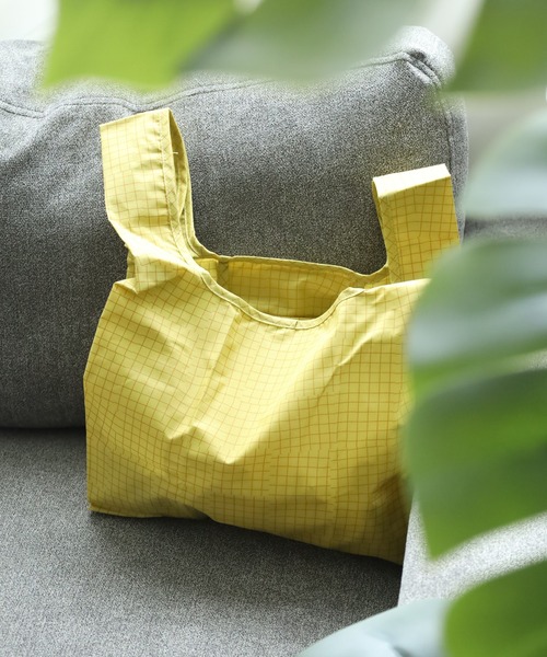 392 plusm(サンキューニプリュスエム)の「392PLUSM ECO BAG_MINI チェック エコバッグ(エコバッグ/サブバッグ・メンズ・グリーン/イエロー/オフホワイト/ベージュ・ONE)」の4枚目の写真