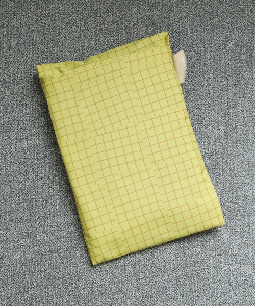 392 plusm(サンキューニプリュスエム)の「392PLUSM ECO BAG_MINI チェック エコバッグ(エコバッグ/サブバッグ・メンズ・グリーン/イエロー/オフホワイト/ベージュ・ONE)」の10枚目の写真