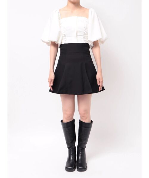MERCURYDUO(マーキュリーデュオ)の「サマーマテリアルバックZIPミニスカパン(スカート・レディース・ブラック/ベージュ/チャコールグレー・SMALL/MEDIUM)」の4枚目の写真