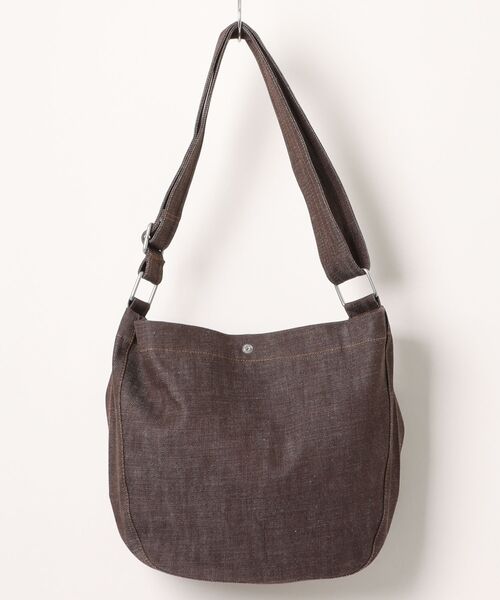 A.P.C.(アーペーセー)の「BESACE JOURNAL SMALL(ショルダーバッグ・メンズ・ブラウン系その他・ONESIZE)」の2枚目の写真