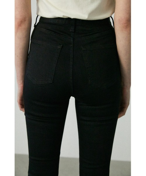MOUSSY（マウジー）の「HW Rebirth FLARE（デニムパンツ・レディース・ブラック・23inch/24inch/25inch/26inch/27inch）」の6枚目の写真