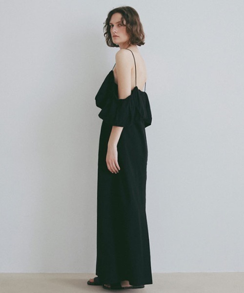 ETRE TOKYO(エトレトウキョウ)の「フリルキャミベアワンピース(ワンピース・レディース・ホワイト/ブラック・S/M)」の5枚目の写真