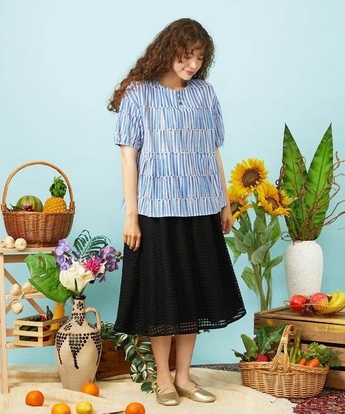 Jocomomola(ホコモモラ)の「Lanzas ストライププリントプルオーバーブラウス(Tシャツ/カットソー・レディース・ピンク/グリーン・40)」の4枚目の写真