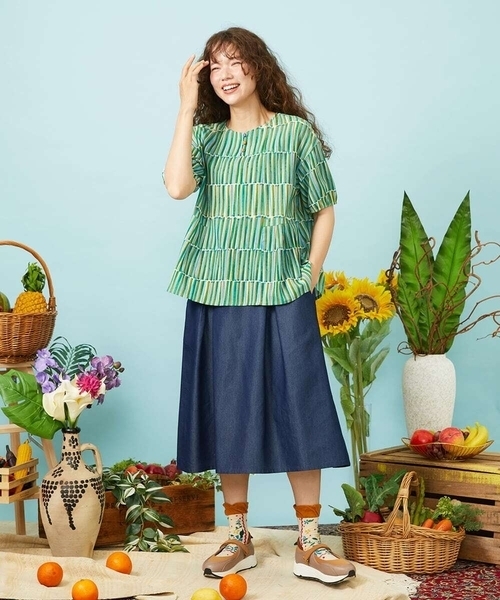 Jocomomola(ホコモモラ)の「Lanzas ストライププリントプルオーバーブラウス(Tシャツ/カットソー・レディース・ピンク/グリーン・40)」の9枚目の写真