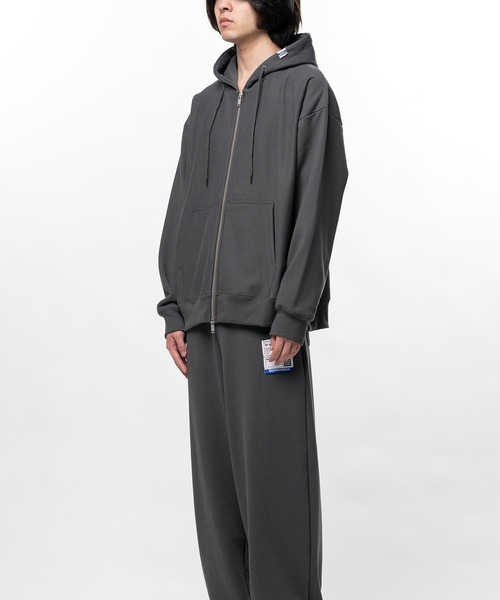 In・stru(men-tal).(インストルメンタル)の「French Terry Zip-up Hoodie(パーカー・メンズ・ダークグレー/ブラック・46/44/48)」の12枚目の写真