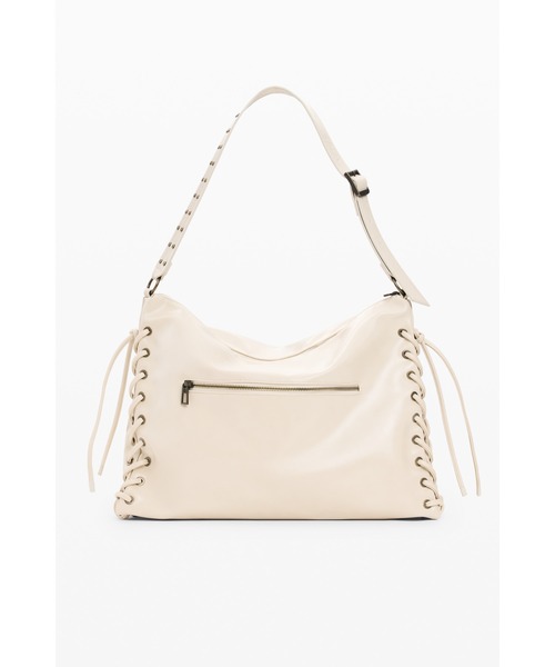 Desigual（デシグアル）の「Lace-Up Charm Shoulder Bag/レースアップチャームショルダーバッグ／ベージュ　A4対応（ショルダーバッグ・レディース・ホワイト・FREE）」の5枚目の写真