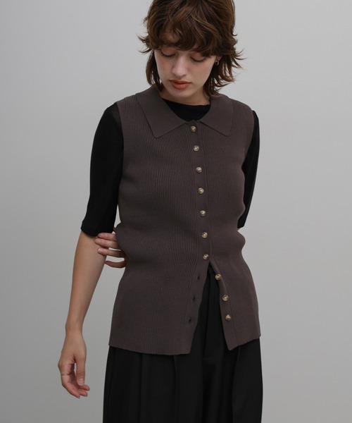select MOCA(セレクトモカ)の「フロントボタンノースリーブポロニット(ニット/セーター・レディース・ブラック/ブラウン・FREE)」の11枚目の写真