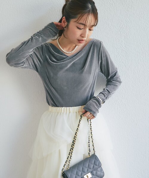 La boutique BonBon（ラブティックボンボン）の「【女っぽニュアンス】フロッキーチュールドレープネックカットソー（Tシャツ/カットソー・レディース・オフホワイト/ピンク/グレー・FREE）」の22枚目の写真