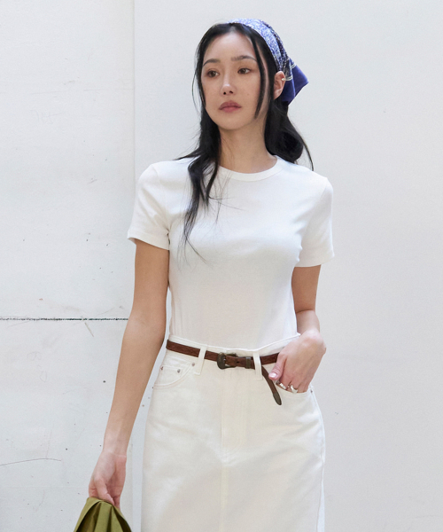 MORVE13（モルブ13）の「シグニチャーショートスリーブトップ（ブラック）（Tシャツ/カットソー・レディース・ブラック/アイボリー/スカイブルー/レッド/ネイビー・MEDIUM/SMALL）」の7枚目の写真